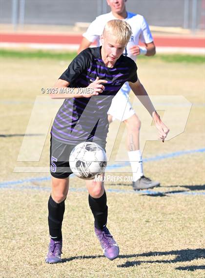 Thumbnail 2 in Northwest Christian vs. Parker (Annual Golden Eagle Classic) photogallery.