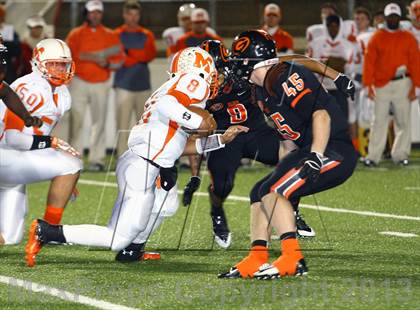Thumbnail 1 in Gilmer vs. Mineola (UIL 3A  Bi-District Playoff) photogallery.