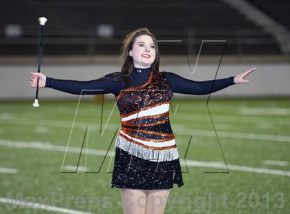 Thumbnail 2 in Gilmer vs. Mineola (UIL 3A  Bi-District Playoff) photogallery.