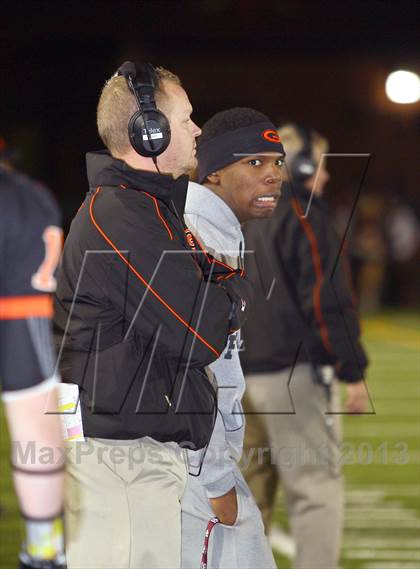 Thumbnail 1 in Gilmer vs. Mineola (UIL 3A  Bi-District Playoff) photogallery.