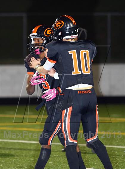Thumbnail 3 in Gilmer vs. Mineola (UIL 3A  Bi-District Playoff) photogallery.