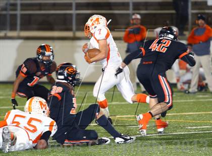 Thumbnail 3 in Gilmer vs. Mineola (UIL 3A  Bi-District Playoff) photogallery.