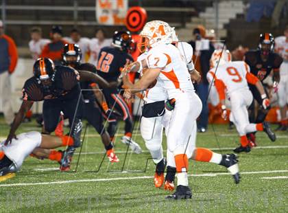 Thumbnail 2 in Gilmer vs. Mineola (UIL 3A  Bi-District Playoff) photogallery.