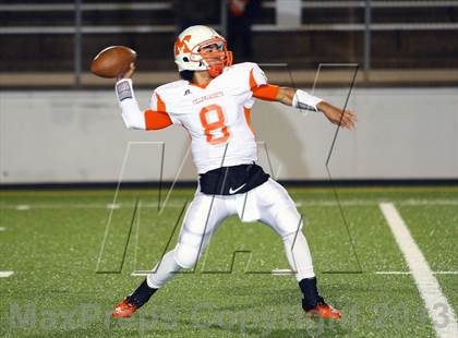Thumbnail 3 in Gilmer vs. Mineola (UIL 3A  Bi-District Playoff) photogallery.