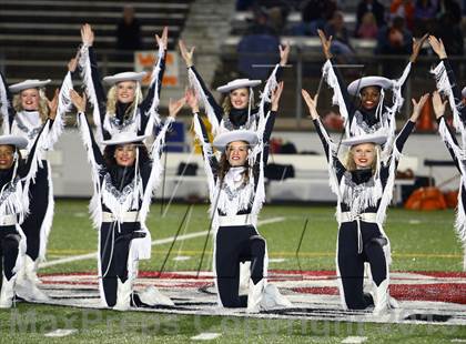 Thumbnail 1 in Gilmer vs. Mineola (UIL 3A  Bi-District Playoff) photogallery.
