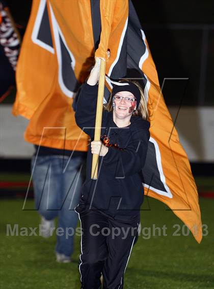 Thumbnail 1 in Gilmer vs. Mineola (UIL 3A  Bi-District Playoff) photogallery.