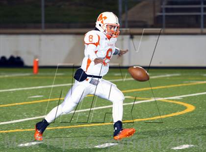 Thumbnail 1 in Gilmer vs. Mineola (UIL 3A  Bi-District Playoff) photogallery.