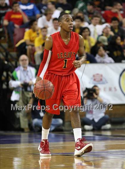 Thumbnail 3 in Sheldon vs. Jesuit (CIF D1 NorCal Regional Final) photogallery.