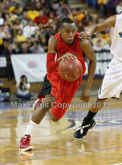 Thumbnail 3 in Sheldon vs. Jesuit (CIF D1 NorCal Regional Final) photogallery.