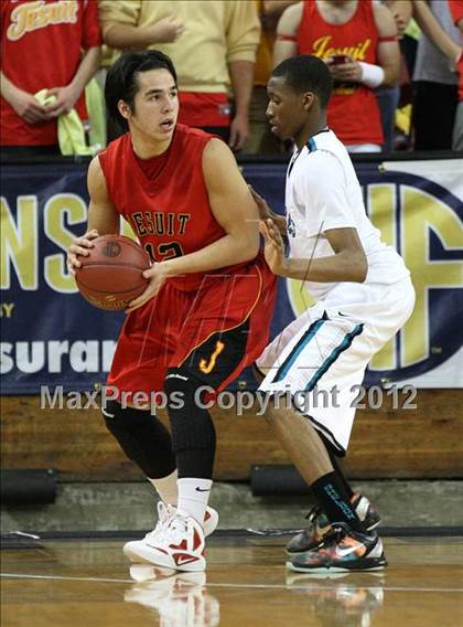 Thumbnail 1 in Sheldon vs. Jesuit (CIF D1 NorCal Regional Final) photogallery.