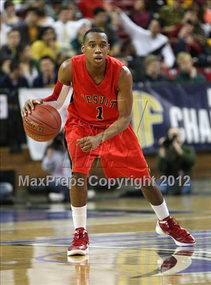 Thumbnail 1 in Sheldon vs. Jesuit (CIF D1 NorCal Regional Final) photogallery.
