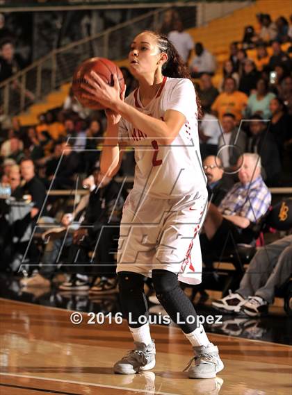 Thumbnail 2 in Mater Dei vs. Cajon (CIF SoCal Regional D2 Final) photogallery.