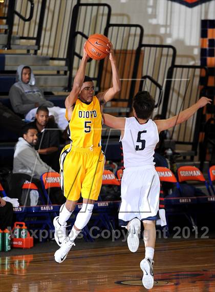 Thumbnail 1 in Pinnacle vs. Bishop O'Dowd (Tarkanian Classic) photogallery.
