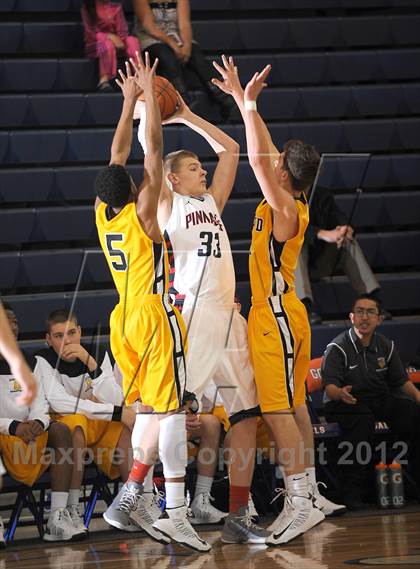 Thumbnail 2 in Pinnacle vs. Bishop O'Dowd (Tarkanian Classic) photogallery.