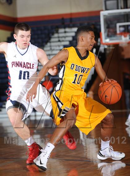 Thumbnail 1 in Pinnacle vs. Bishop O'Dowd (Tarkanian Classic) photogallery.