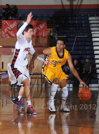 Thumbnail 2 in Pinnacle vs. Bishop O'Dowd (Tarkanian Classic) photogallery.