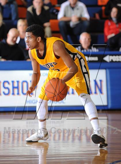 Thumbnail 2 in Pinnacle vs. Bishop O'Dowd (Tarkanian Classic) photogallery.