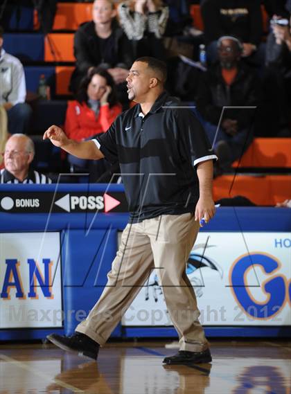 Thumbnail 2 in Pinnacle vs. Bishop O'Dowd (Tarkanian Classic) photogallery.