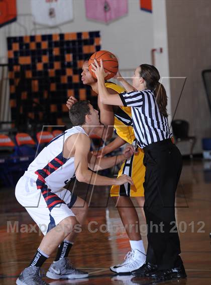Thumbnail 2 in Pinnacle vs. Bishop O'Dowd (Tarkanian Classic) photogallery.