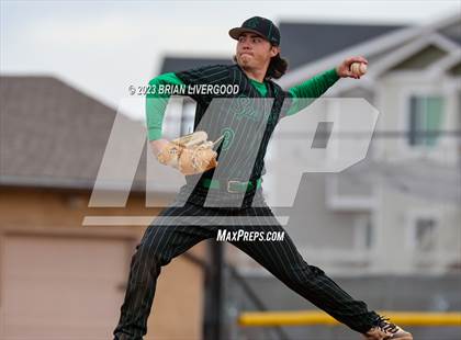Thumbnail 1 in Doherty @ Pine Creek photogallery.