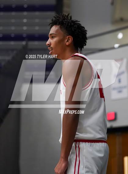 Thumbnail 2 in Plainfield vs. New Albany (Sneakers for Santa Shootout) photogallery.