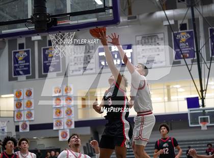 Thumbnail 3 in Plainfield vs. New Albany (Sneakers for Santa Shootout) photogallery.