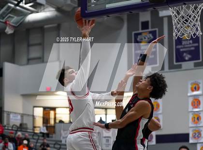 Thumbnail 3 in Plainfield vs. New Albany (Sneakers for Santa Shootout) photogallery.