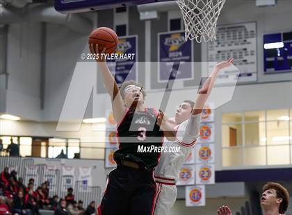 Thumbnail 3 in Plainfield vs. New Albany (Sneakers for Santa Shootout) photogallery.