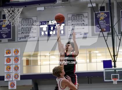 Thumbnail 2 in Plainfield vs. New Albany (Sneakers for Santa Shootout) photogallery.