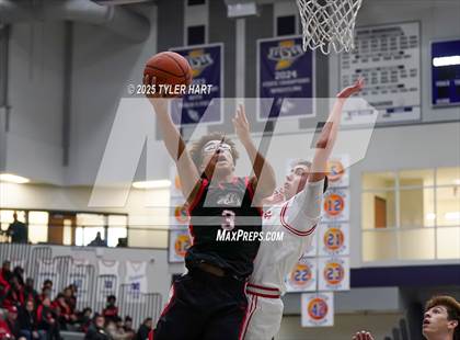 Thumbnail 2 in Plainfield vs. New Albany (Sneakers for Santa Shootout) photogallery.