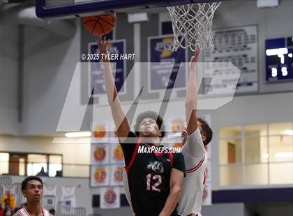 Thumbnail 3 in Plainfield vs. New Albany (Sneakers for Santa Shootout) photogallery.