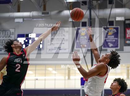 Thumbnail 1 in Plainfield vs. New Albany (Sneakers for Santa Shootout) photogallery.