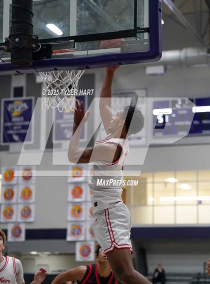 Thumbnail 3 in Plainfield vs. New Albany (Sneakers for Santa Shootout) photogallery.