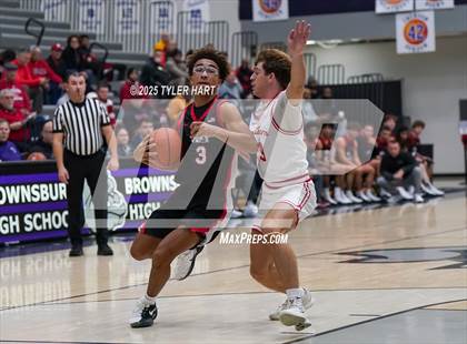 Thumbnail 2 in Plainfield vs. New Albany (Sneakers for Santa Shootout) photogallery.