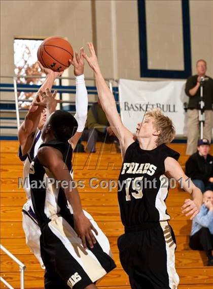 Thumbnail 3 in St. Raphael Academy vs St. Anthony's (Catholic School Showcase) photogallery.