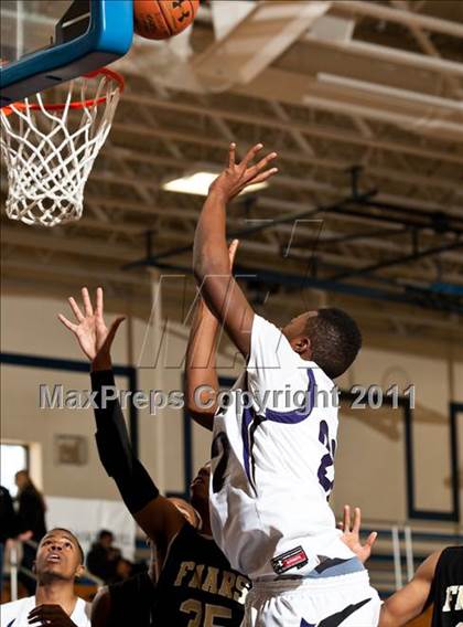 Thumbnail 1 in St. Raphael Academy vs St. Anthony's (Catholic School Showcase) photogallery.