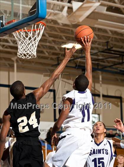 Thumbnail 1 in St. Raphael Academy vs St. Anthony's (Catholic School Showcase) photogallery.