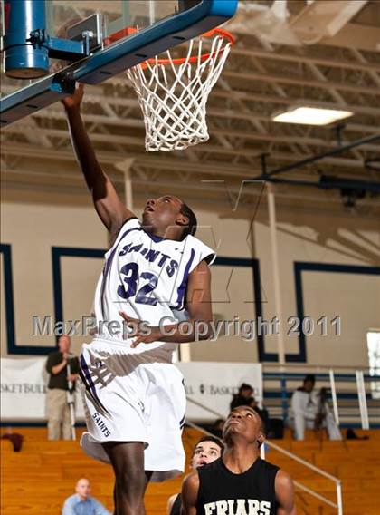 Thumbnail 3 in St. Raphael Academy vs St. Anthony's (Catholic School Showcase) photogallery.