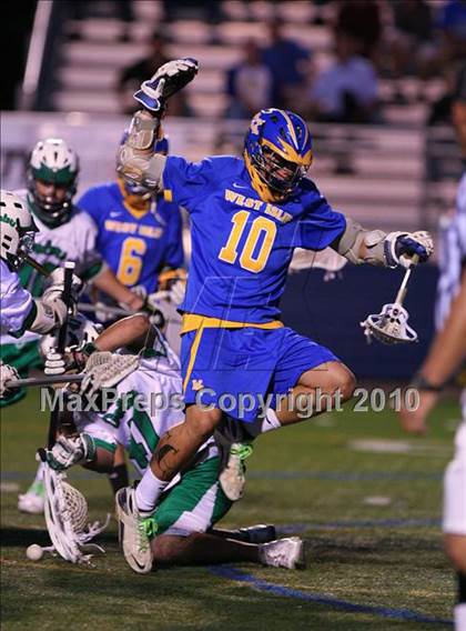 Thumbnail 1 in West Islip vs. Farmingdale (NYSPHSAA Class A Quarterfinal) photogallery.