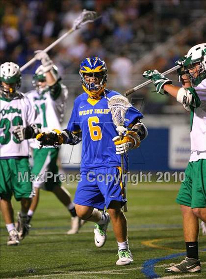 Thumbnail 3 in West Islip vs. Farmingdale (NYSPHSAA Class A Quarterfinal) photogallery.