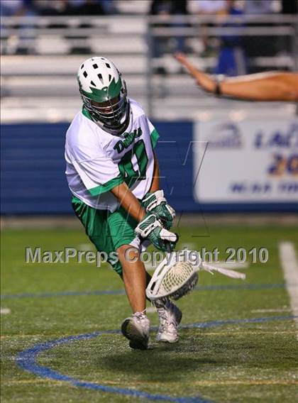 Thumbnail 2 in West Islip vs. Farmingdale (NYSPHSAA Class A Quarterfinal) photogallery.