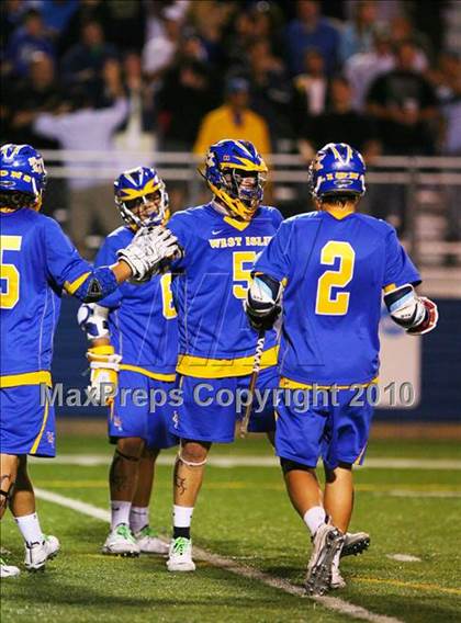 Thumbnail 2 in West Islip vs. Farmingdale (NYSPHSAA Class A Quarterfinal) photogallery.