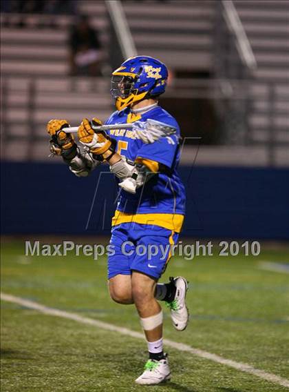 Thumbnail 3 in West Islip vs. Farmingdale (NYSPHSAA Class A Quarterfinal) photogallery.