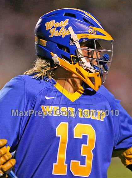 Thumbnail 1 in West Islip vs. Farmingdale (NYSPHSAA Class A Quarterfinal) photogallery.