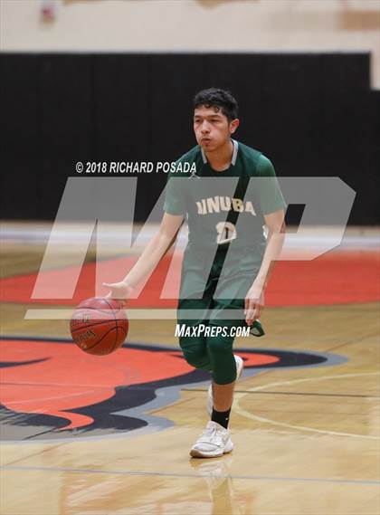 Thumbnail 1 in Selma vs Dinuba photogallery.