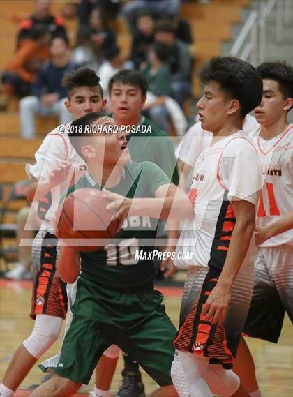 Thumbnail 3 in Selma vs Dinuba photogallery.