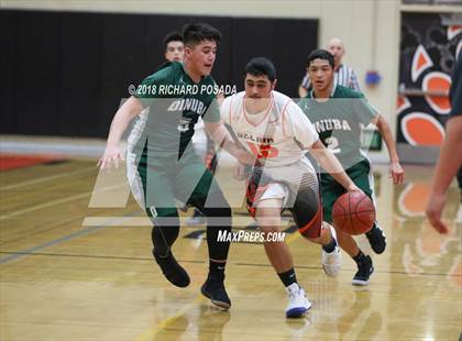 Thumbnail 2 in Selma vs Dinuba photogallery.