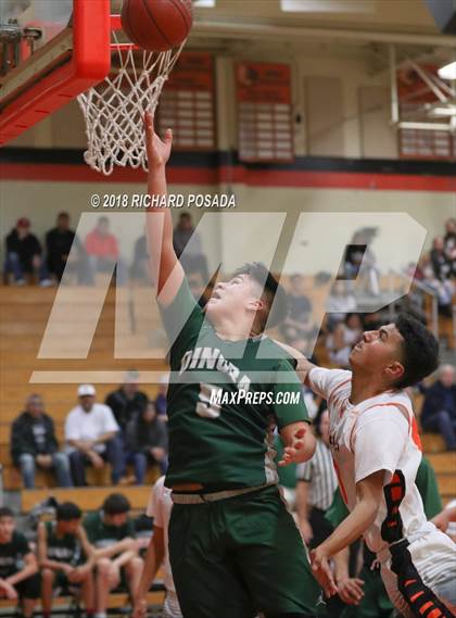 Thumbnail 3 in Selma vs Dinuba photogallery.