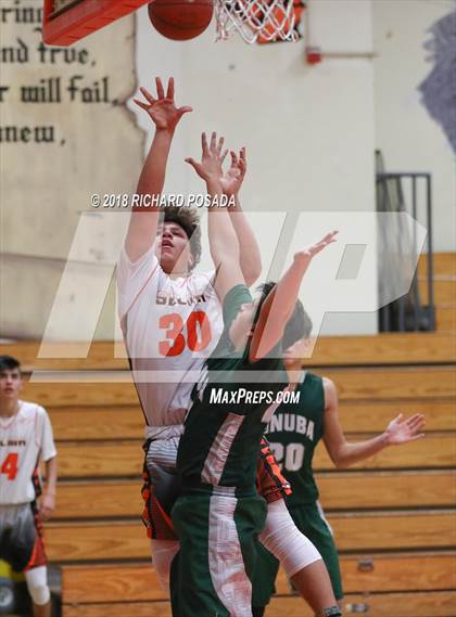 Thumbnail 1 in Selma vs Dinuba photogallery.