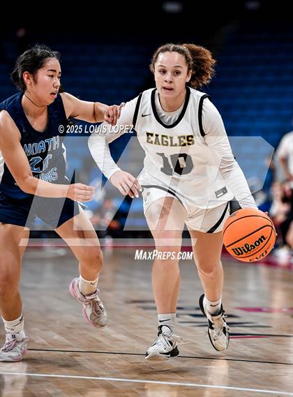 Thumbnail 2 in Oak Park vs. North (CIF SS DIV 2AA Championship) photogallery.
